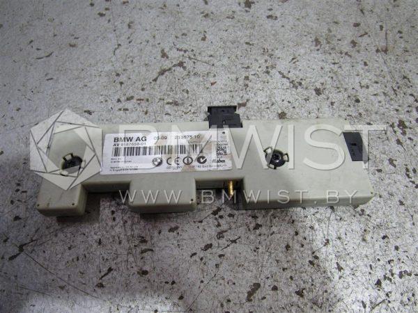 49047