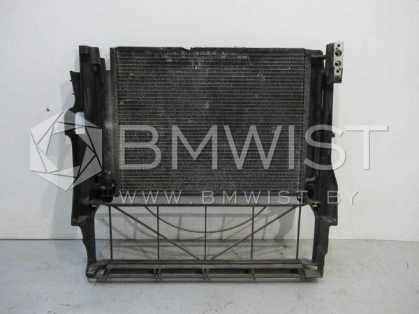 8733