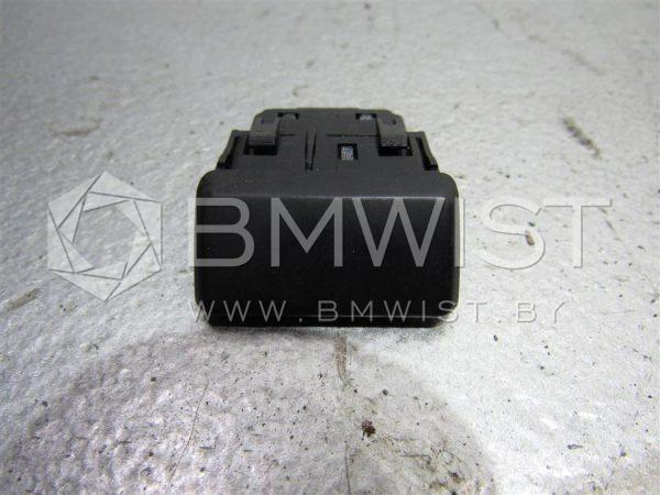 51601