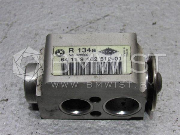 52157