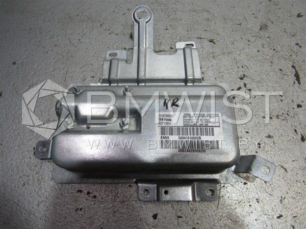 57370